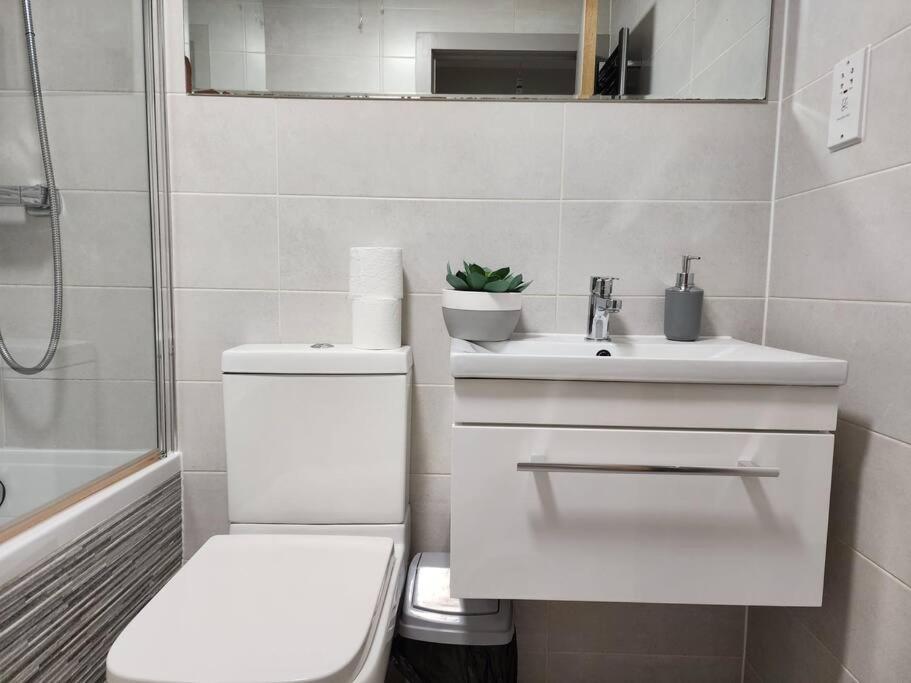 Horizon House, Luxury 2-Bedroom Flat 3 Oxford Exteriör bild